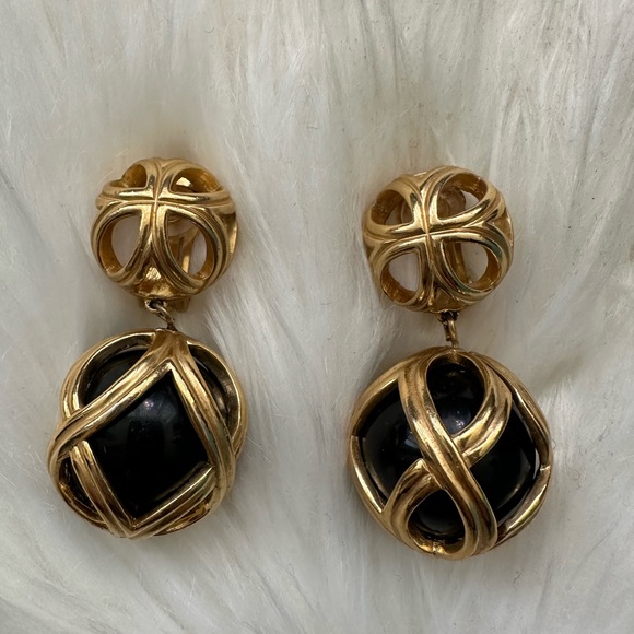 CHRISTIAN DIOR Vintage Drop Dangling Sphere Ball Earrings Gold-Black C.1980 - Picture 1 of 5